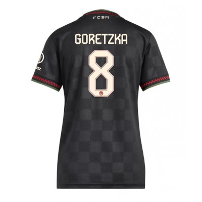 Ženski Nogometni dresi Bayern Munich Leon Goretzka #8 Tretji 2025-26 Kratek Rokav Ženski Nogometni dresi Bayern Munich Leon Goretzka #8 Tretji 2025-26 Kratek Rokav
